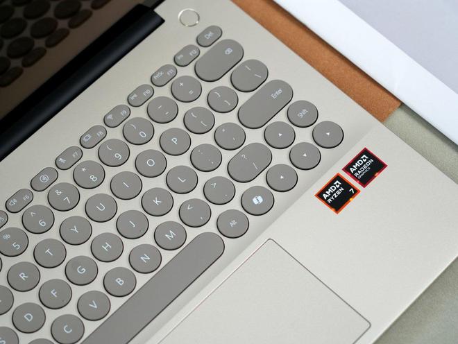 eBook 14锐龙版：性能能打治愈系设计更圈粉开元棋牌网站双11线元起！WIKO Hi Mat(图3)