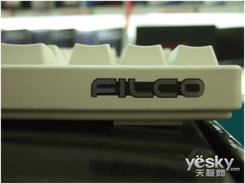 高端游戏机械键盘大评点开元棋牌机械快感来袭(图4)