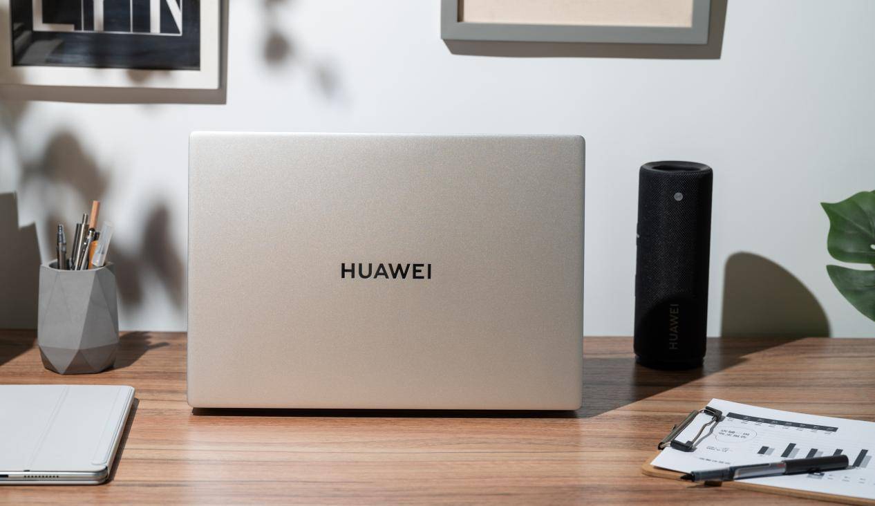 ateBook系列笔记本轻松应对各类挑战ky开元棋牌智慧工作者的新搭档——华为M(图2)